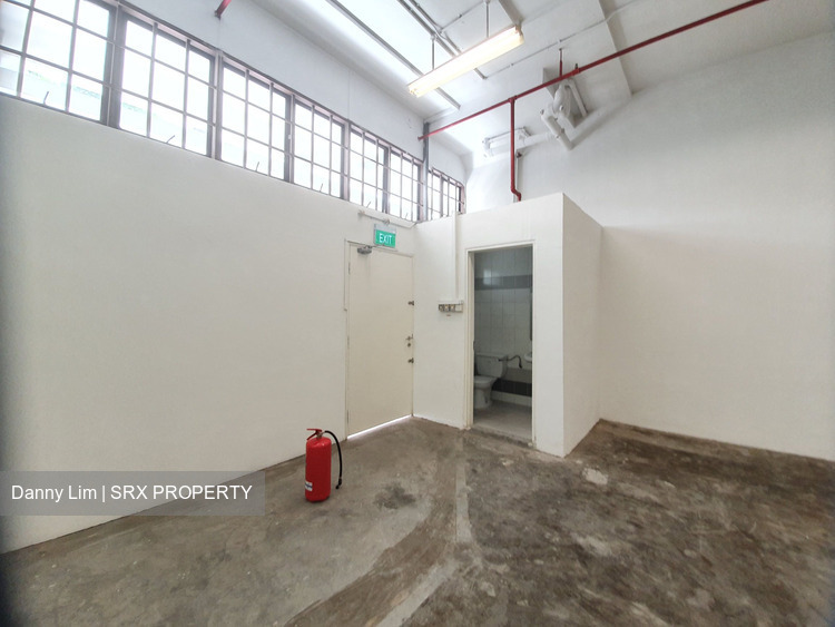 Aps Industrial Building (D20), Warehouse #249224451